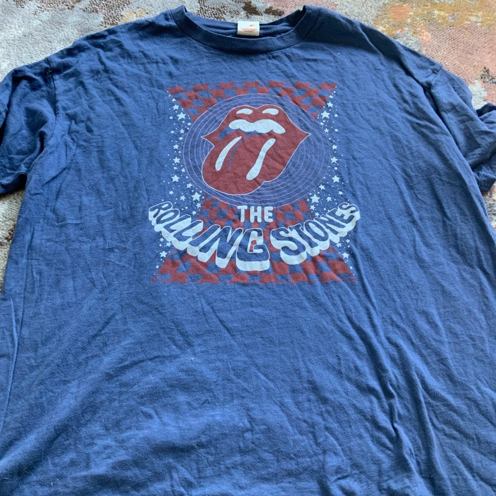 American Eagle Graphic Tee